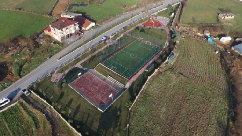 Yenikoy Park Carpet Field