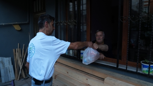 Arnavutköy Belediyesi Aşevi ile Gönüllere Sıcak Dokunuş